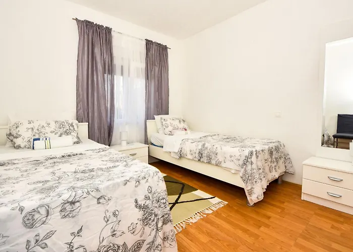 Σπίτι διακοπών Ivanka By Interhome *