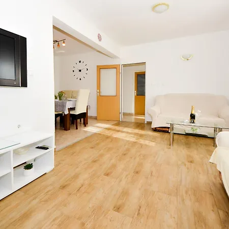 Ivanka By Interhome